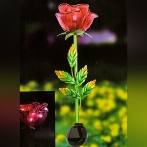 NWT Solar Garden Stake